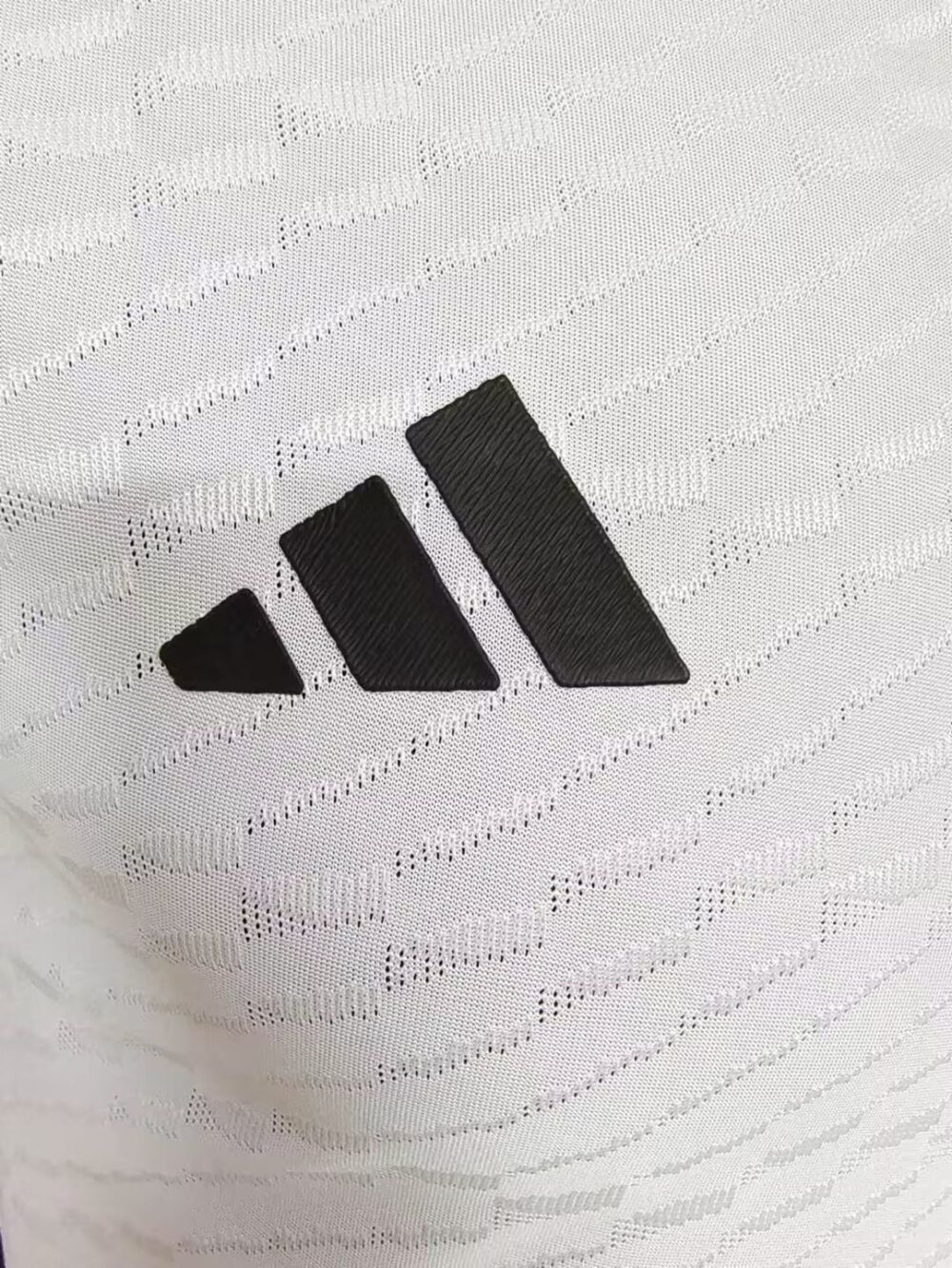 Buy Japan Away Player version 2022 World Cup jersey - Customization - Image 2