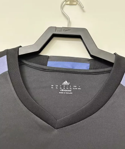 Alternative view of Real Madrid third 2016-17 retro jersey