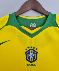 Alternative view of Brazil Home 2004-06 Retro jersey