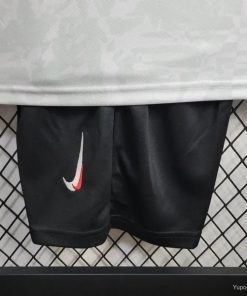 Liverpool Third 2024-25 Kids jersey set 12 Liverpool Away 2024 25 kids jersey 6