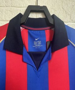 Alternative view of Barcelona Home 2001-02 Retro jersey
