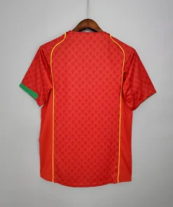 Retro Portugal 2004 home 6