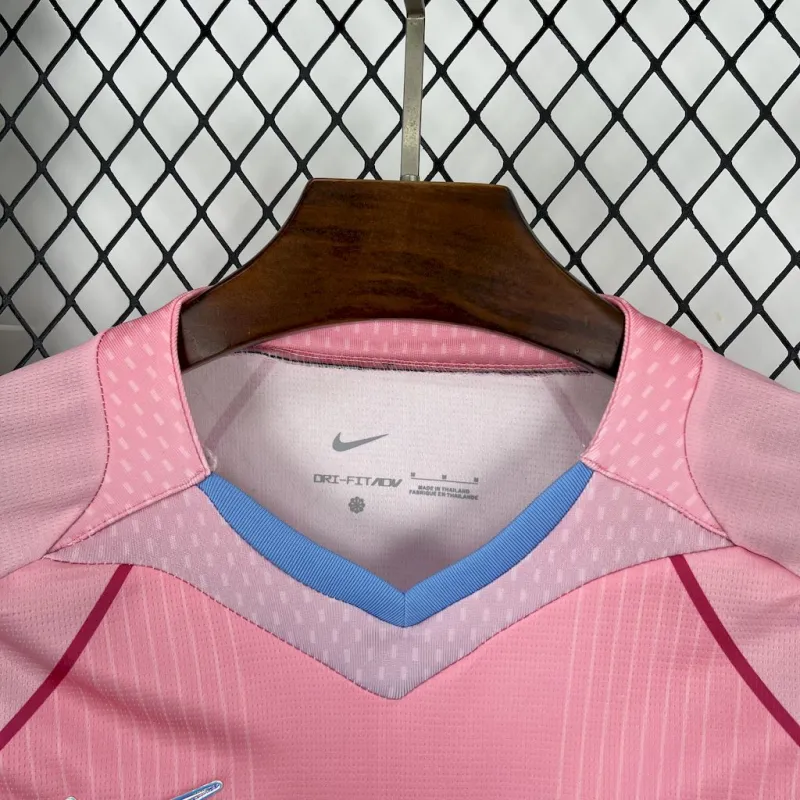 Barcelona Pink Jersey Special Fan Edition 25-26 - Image 2