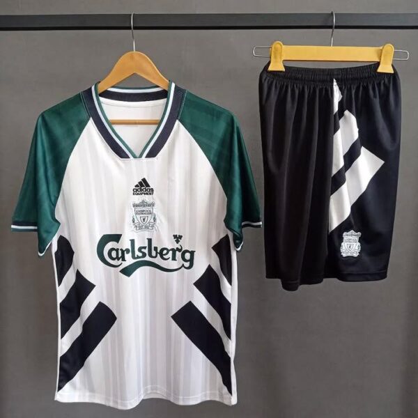 Liverpool away 1993 jersey with shorts