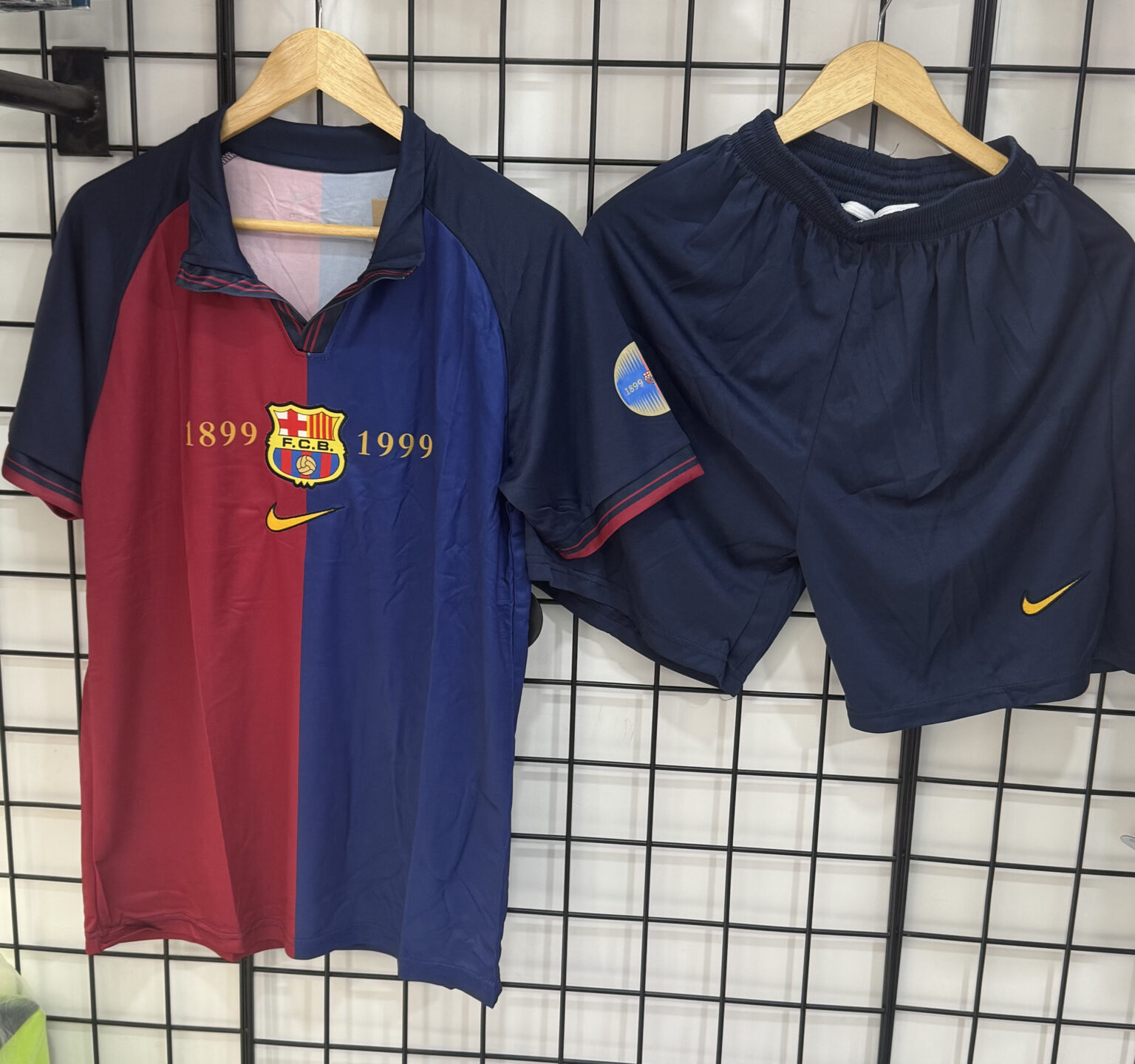 buy barcelona jersey