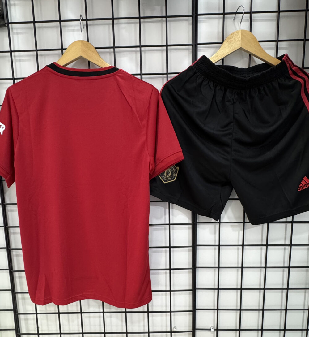 Manchester United Home 2019-20 Retro set - Image 2