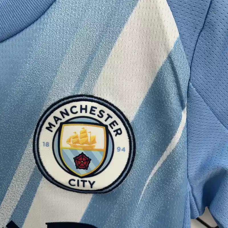 Buy Manchester City Home 2025-26 Kids jersey - Image 6
