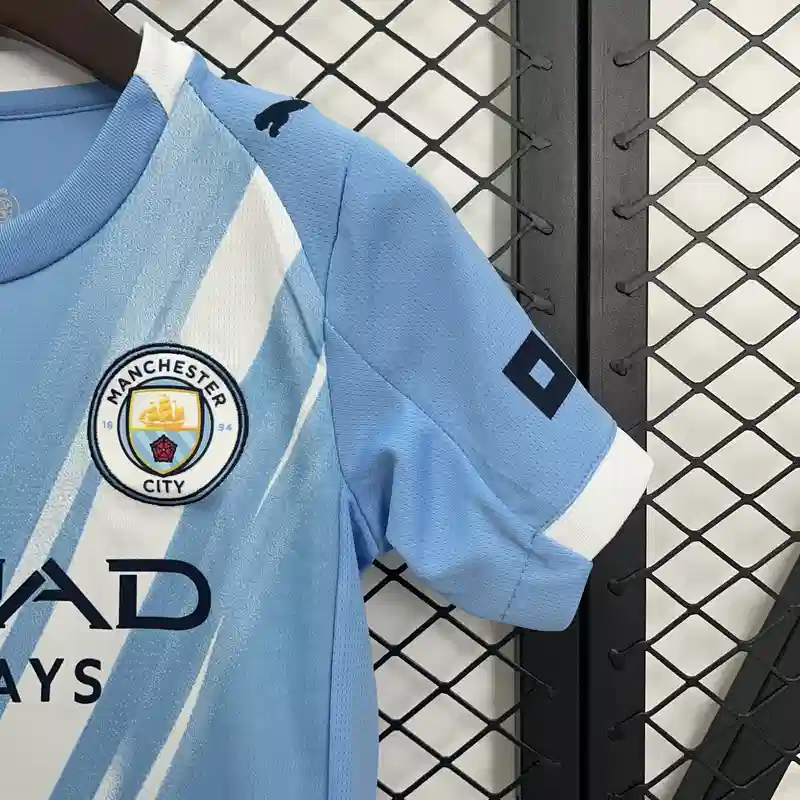 Buy Manchester City Home 2025-26 Kids jersey - Image 5