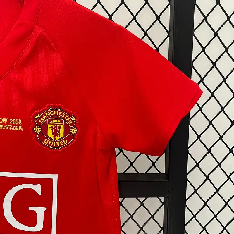 Buy Manchester United Home 2008 Kids jersey - Image 4