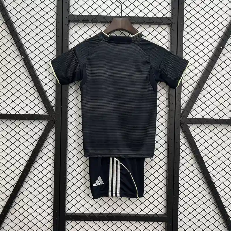 Buy Real Madrid Away 2025-26 Kids jersey set - Image 5