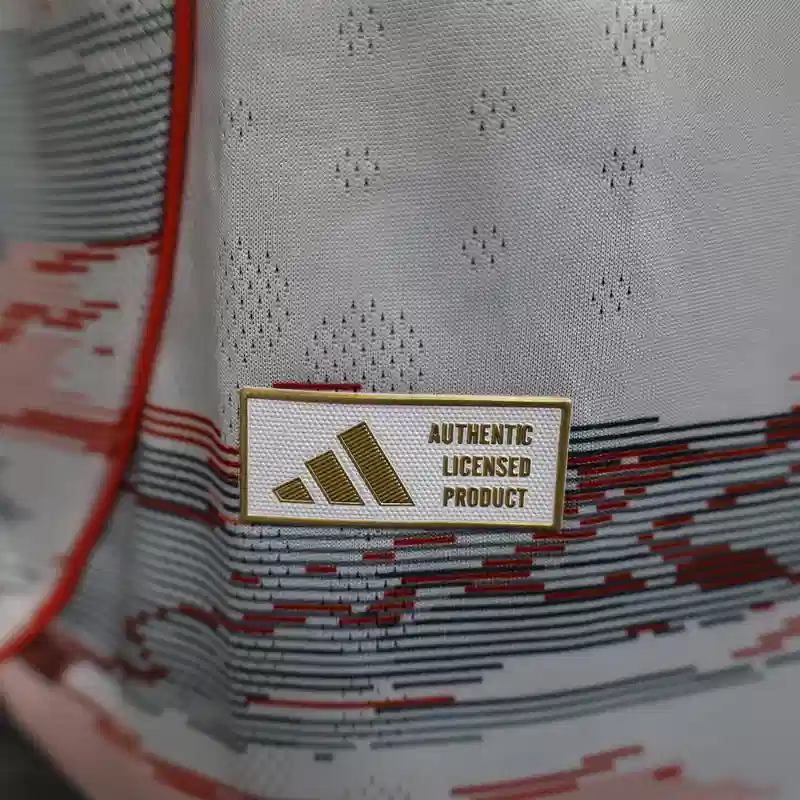 Bayern Away 2025-26 Player version jersey - Image 4