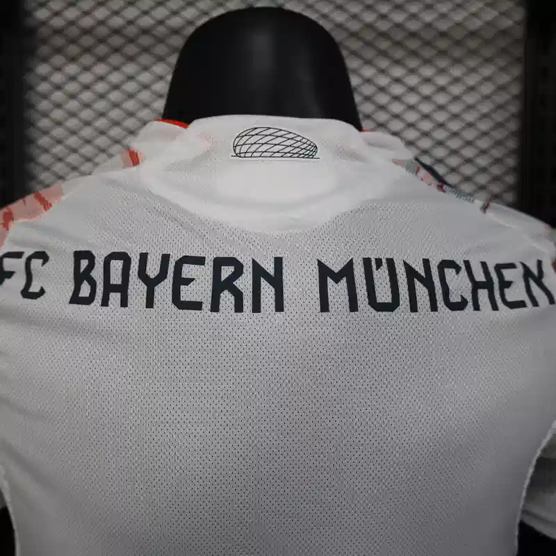 Bayern Away 2025-26 Player version jersey - Image 3