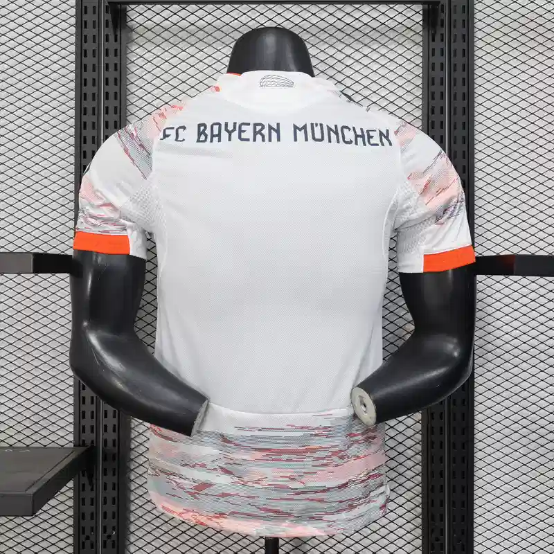 Bayern Away 2025-26 Player version jersey - Image 2