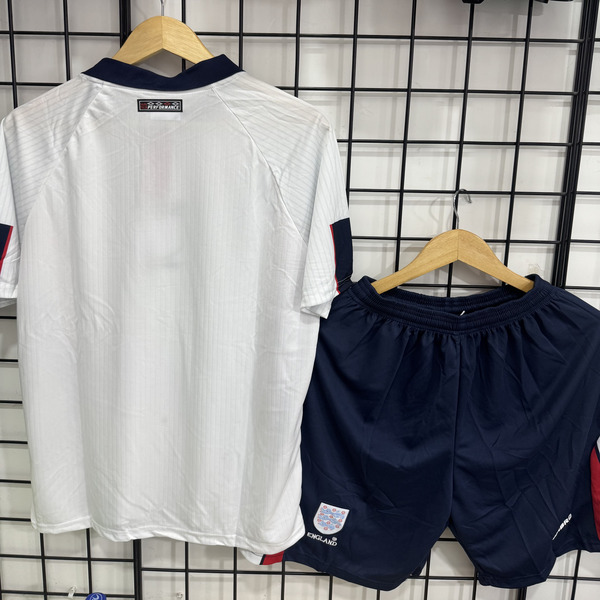 England Home 1998 Retro Set - Image 4