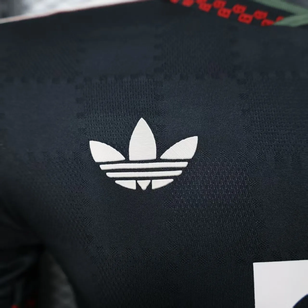 Bayern Third 2025-26 Player version jersey - Image 5