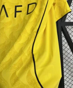 Al Nassr home 25 26 jersey 2