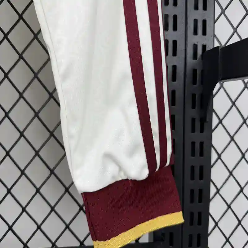 Buy Spain Away 2026 Worldcup Full sleeves jersey Online india 7 Buy Spain Away 2026 Worldcup Full sleeves jersey Online india - Image 5