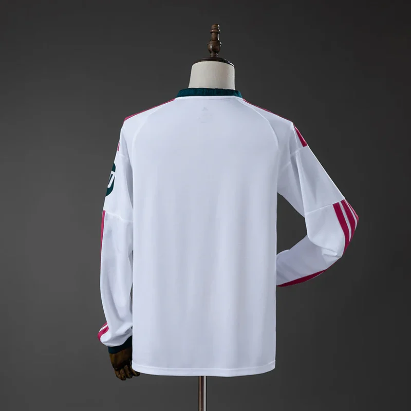 Top 5 Must-Have Football Jerseys for Indian Fans in 2026 2 Real madrid home 26 27 full sleeves jersey 1